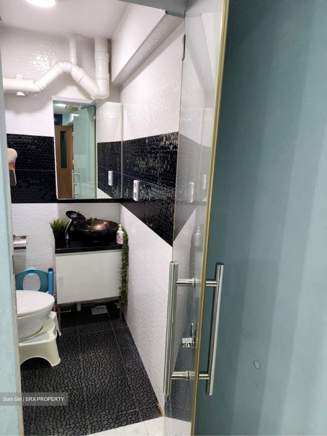 Blk 241 Jurong East Street 24 (Jurong East), HDB 3 Rooms #599816951